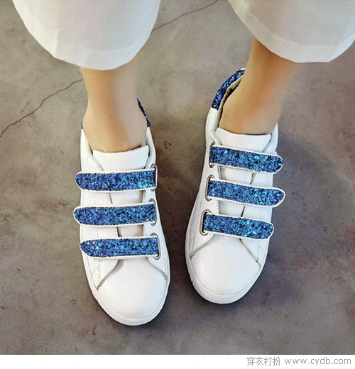 为什么我们会爱上穿“小白鞋”？